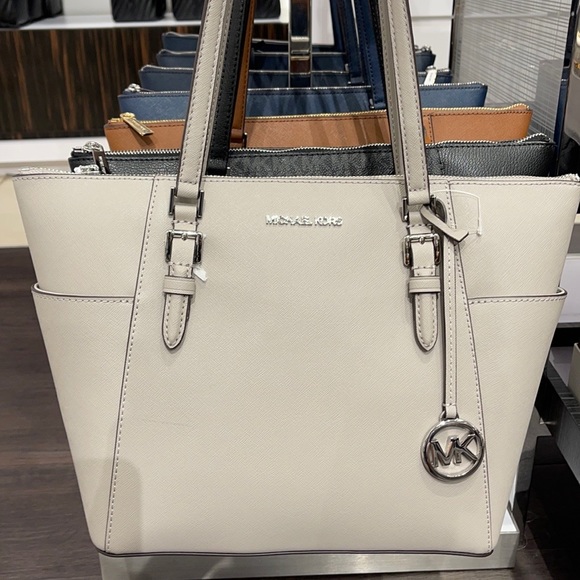 MICHAEL KORS CHARLOTTE LARGE TOP ZIP  Tote bag - Picture 4 of 16
